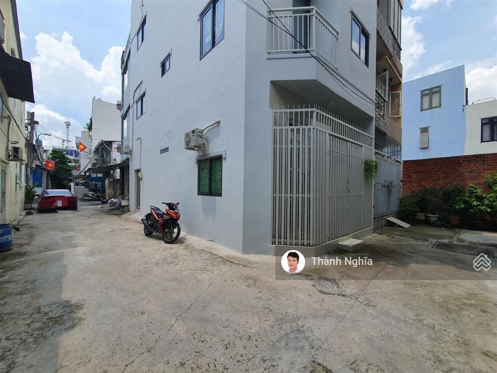 Nhà đẹp, ô tô tận nhà, 3 tầng 52m2, 4.05x12.95m 2pn, 2wc, cách nguyễn duy trinh 200m chỉ 5.99 tỷ