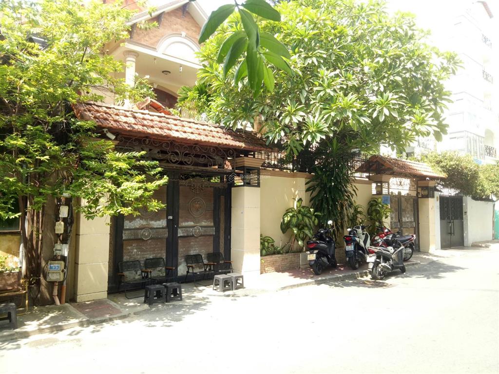 Nhà riêng phong cách biệt thự khu vip lê văn sỹ  1 trệt 3 lầu. dt 9*22m = 200m². giá bán 37.9 tỷ