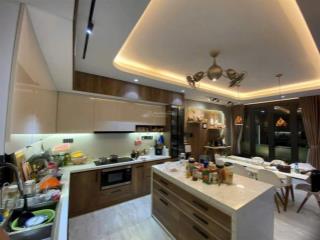 Nhà riêng khu nb đường phạm văn hai. dt 7.2m*25m. công nhận 140m2  5 tầng kiên cố. giá 25 tỷ tl