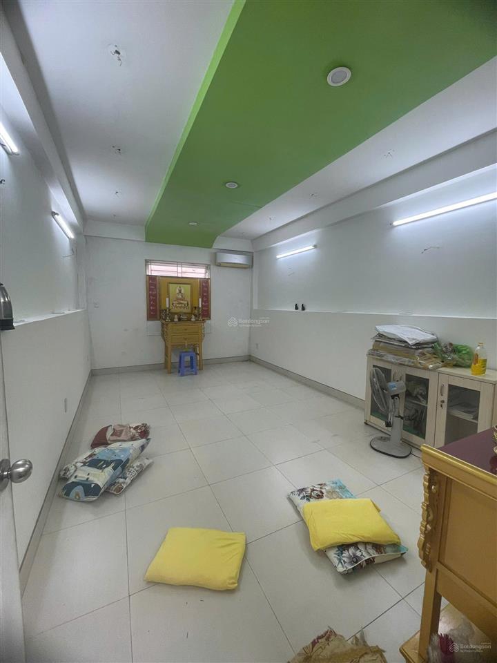 Nhà 4 tầng khu vip thành thái. dt chuẩn 4*19m. khu nb bàn cờ 8m. giá 15,9 tỷ thương lượng