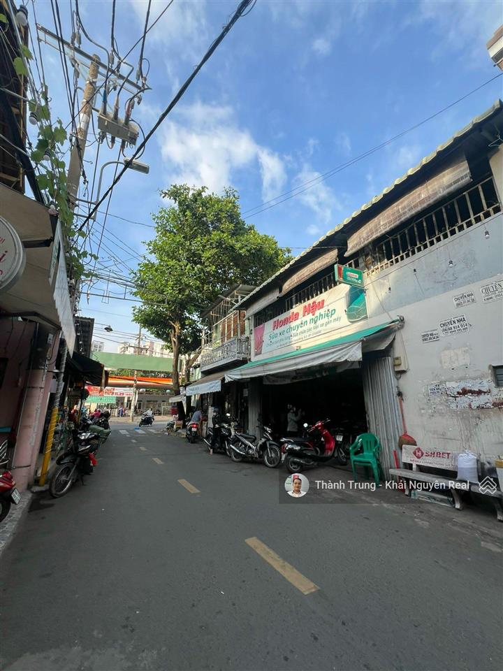 Bán lô đất mặt tiền kd đường lớn 20m, ngay gần cây xăng nguyễn duy trinh, gần chợ, trường học.