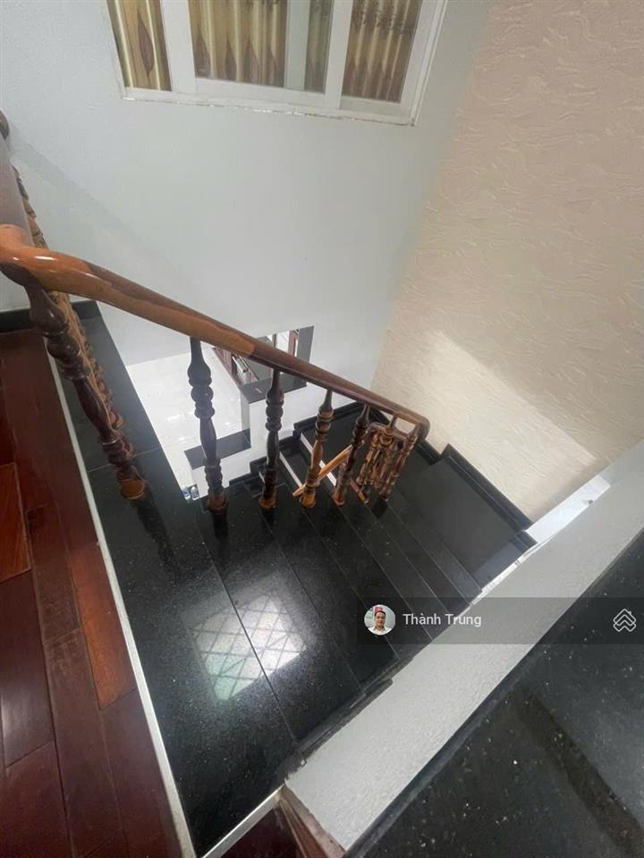 Bán căn nhà 1 trệt 2 lầu hxh nguyễn duy trinh, quận 2. 139m2 sàn, ô tô đỗ trước cửa giá còn tl