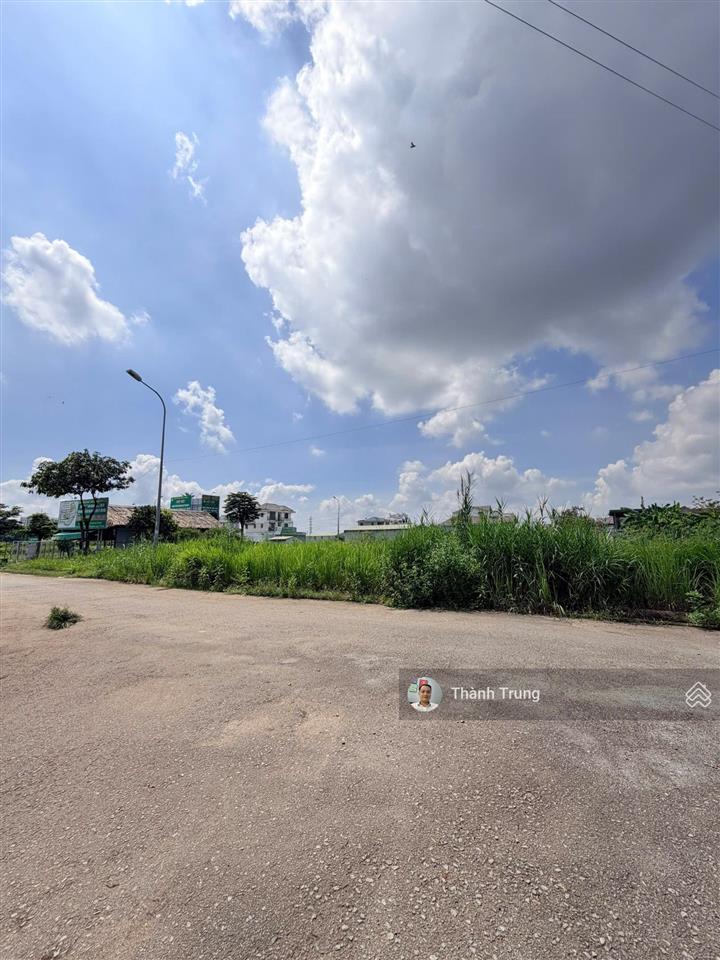 Gấp bán! nền biệt thự 280m2 gần trục 659, phía đỗ xuân hợp giá rẻ chỉ 80tr/m2. vị trí đẹp, sổ sẵn