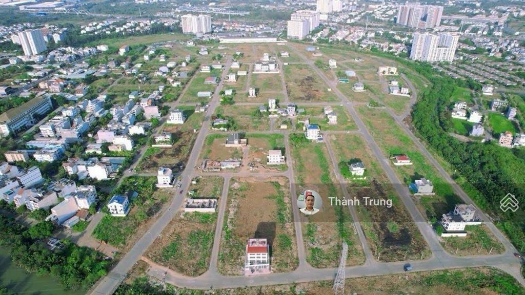 Bán lô d mặt view sông, hướng đông nam mát mẻ, giá 93tr/m2 tl rẻ nhất trục mặt sông. sổ hồng riêng