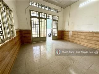 Bán nhà mặt tiền kinh doanh ngay tây hoà  đỗ xuân hợp. dt 6m x 20m. 118m2. giá chỉ 9,5 tỷ còn tl