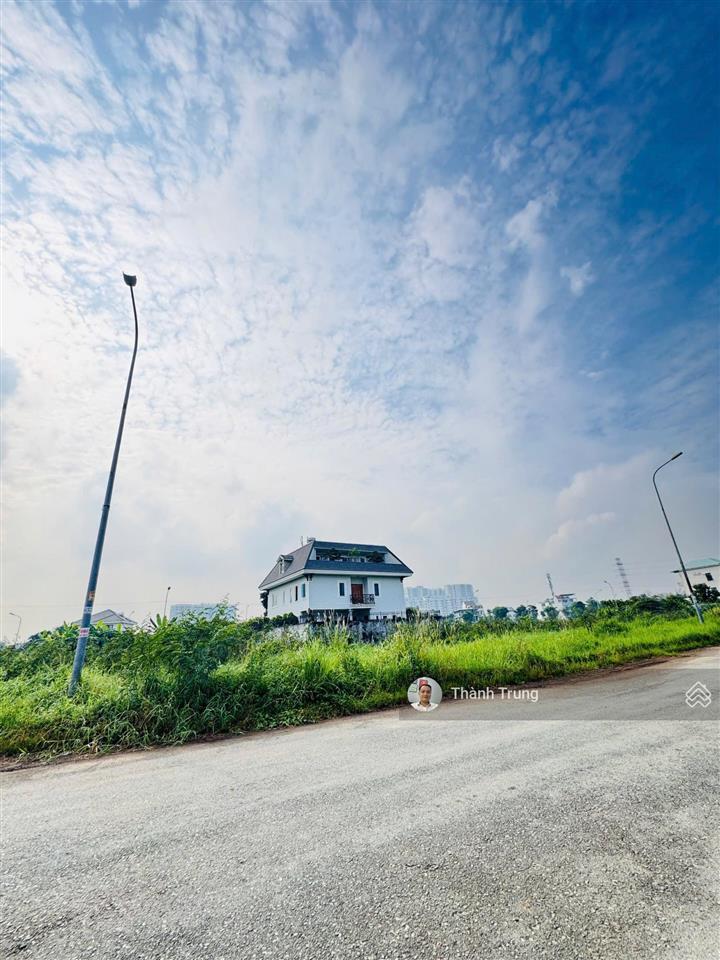 Bán lô đất biệt thự 270m2 shr, vị trí đẹp giá đầu tư tại kdc phú nhuận. liền kề the global city