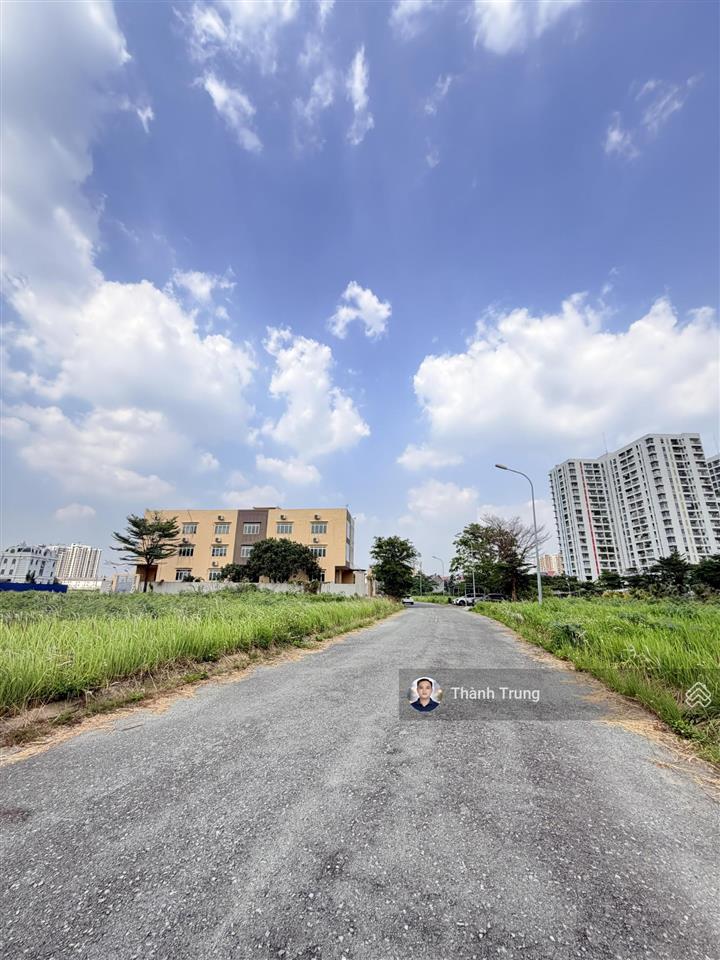 Bán lô đất biệt thự 270m2 shr, vị trí đẹp giá đầu tư tại kdc phú nhuận. liền kề the global city