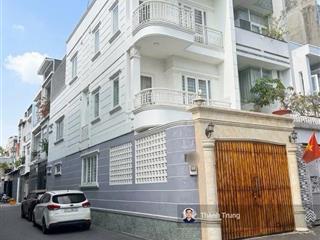 Gấp bán trong tháng 4, hạ giá còn 10 tỷ. bán căn nhà góc 2 mặt tiền đường ô tô đỗ xuân hợp.