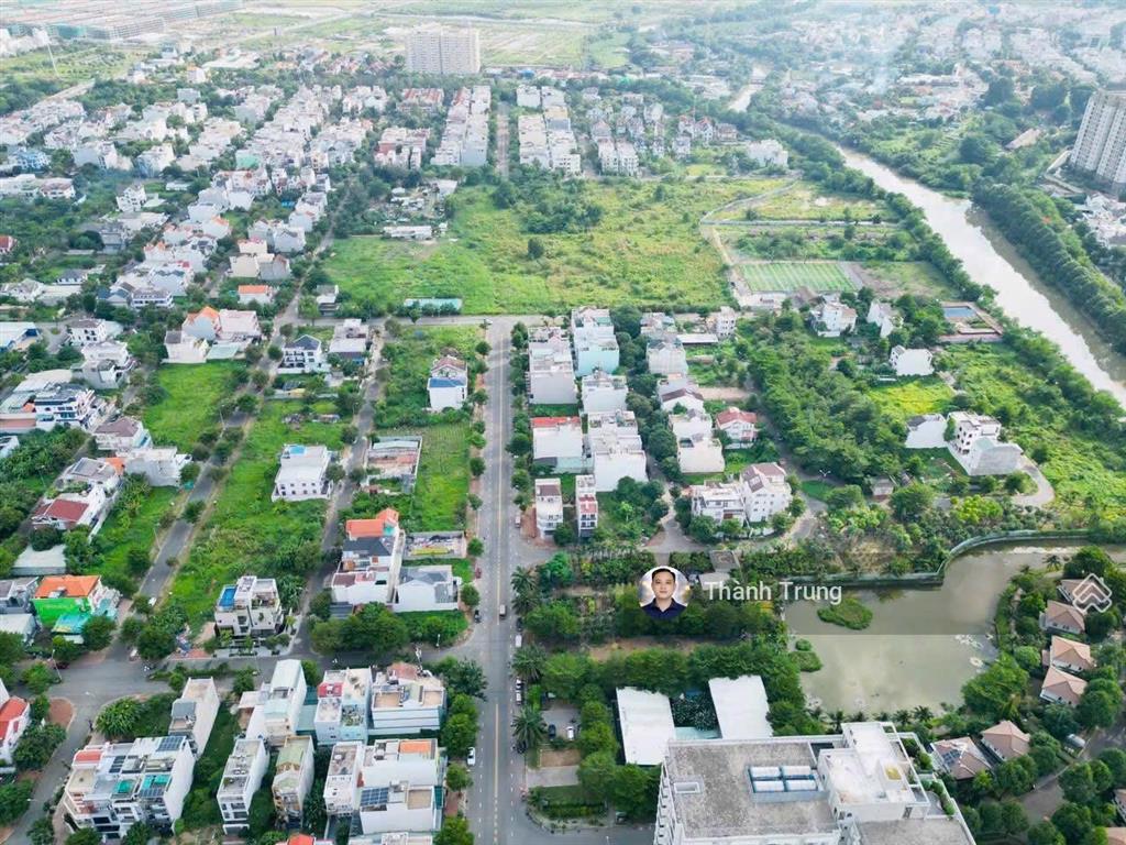 Hàng mới ra thị trường! lô đất nhà phố 90m2 mặt tiền đường d2 (16m) giá chỉ 9,7 tỷ. có hỗ trợ vay