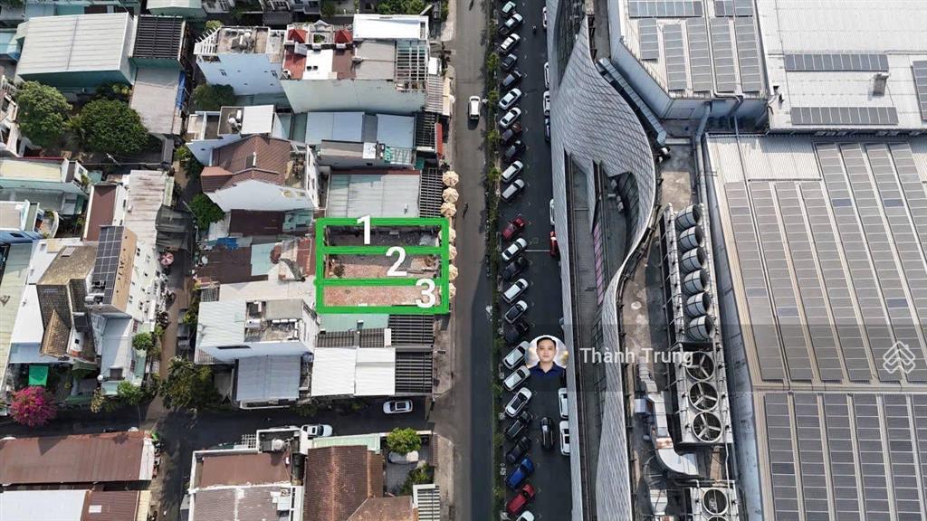 Hàng ngon! mtkd hiếm có khó tìm vị trí đắc địa ngay đối diện giga mall phạm văn đồng. giá chỉ 11 tỷ