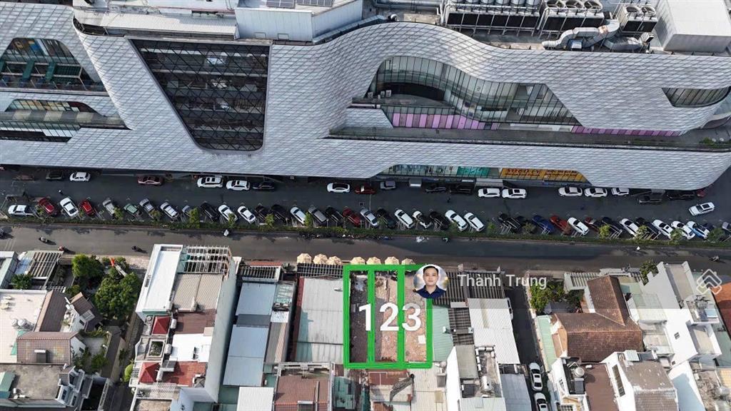 Hàng ngon! mtkd hiếm có khó tìm vị trí đắc địa ngay đối diện giga mall phạm văn đồng. giá chỉ 11 tỷ