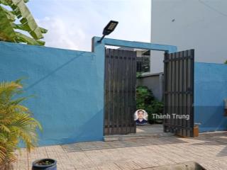 Bán gấp nền đất 8x20 khu trường thịnh quận 2. 161m2 vuông vức đường thông, sổ hồng riêng