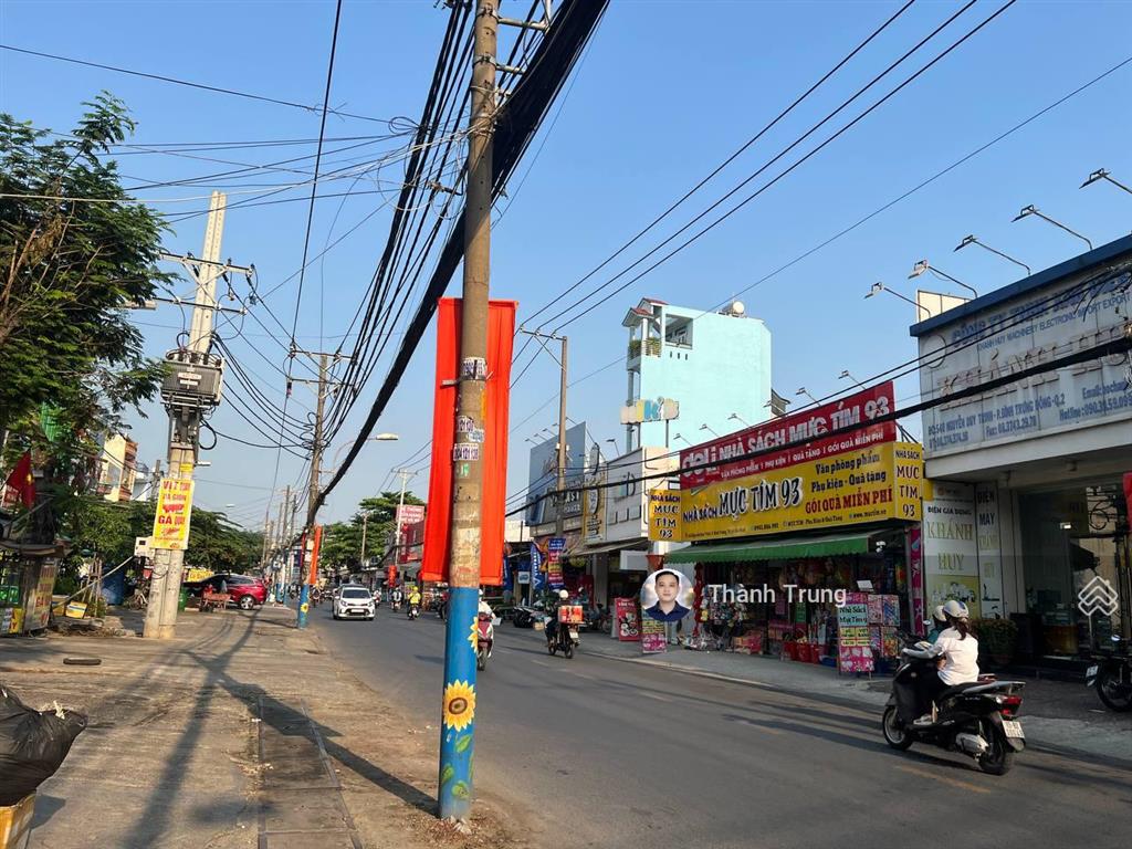 Gấp bán trong tháng, hạ giá mạnh 1 tỷ. bán đất mặt tiền kinh doanh đường nguyễn duy trinh quận 2