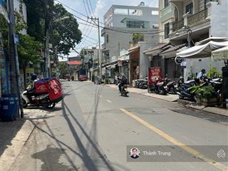 Bán căn nhà 3 tầng lầu góc 2 mặt tiền kinh doanh đường số 297, gần đại học văn hoá. 10,9 tỷ tl