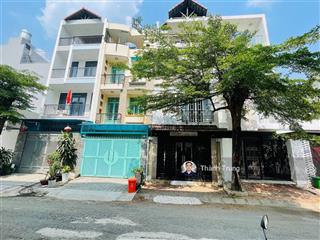 Hàng ngon kdc nam long. 1 căn nhà phố 4 tầng, sổ hồng riêng giá rẻ. vị trí đẹp giá chỉ 11,9 tỷ tl