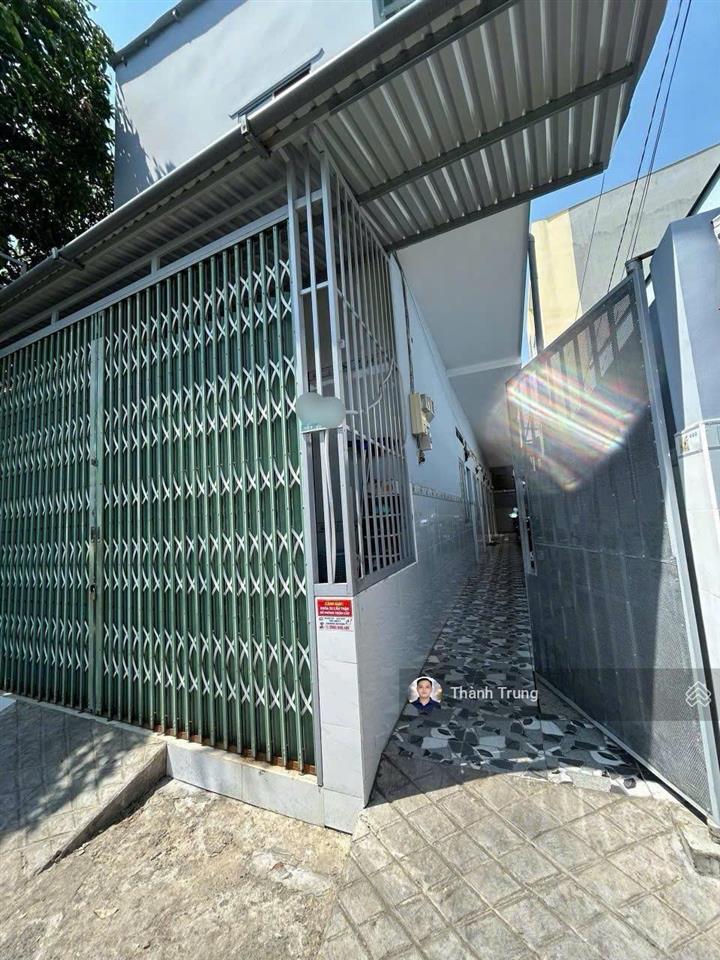 Giá giảm cực sâu, bán nhanh dãy trọ 12 phòng ngay sát bên the global city. chỉ còn 9,7 tỷ quá rẻ