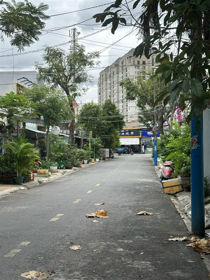 Cần bán gấp! căn nhà mt đường số 14 phước long. giá chỉ 8,7. sổ công nhận 106m2