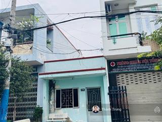 Cần bán gấp! căn nhà mặt tiền đầu đường số 3 phước bình, sát bên đỗ xuân hợp. giá tốt bán nhanh