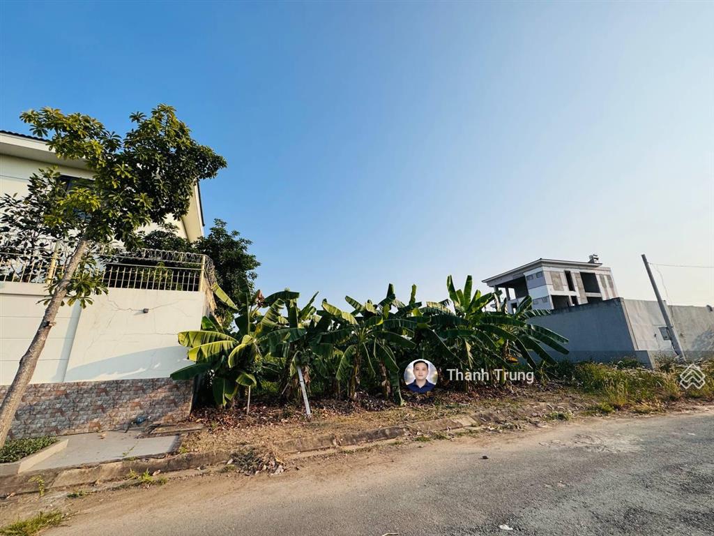 Bán gấp đất biệt thự khu phú nhuận 69tr/m2. vị trí đẹp, gần the global city. sổ hồng riêng