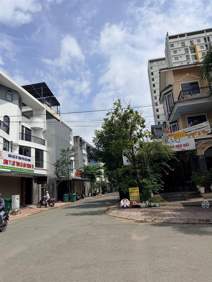 Cần bán gấp! để lại giá tốt bán nhanh căn nhà 4 tầng đang cho thuê 40tr/tháng. nhà ngay liên phường
