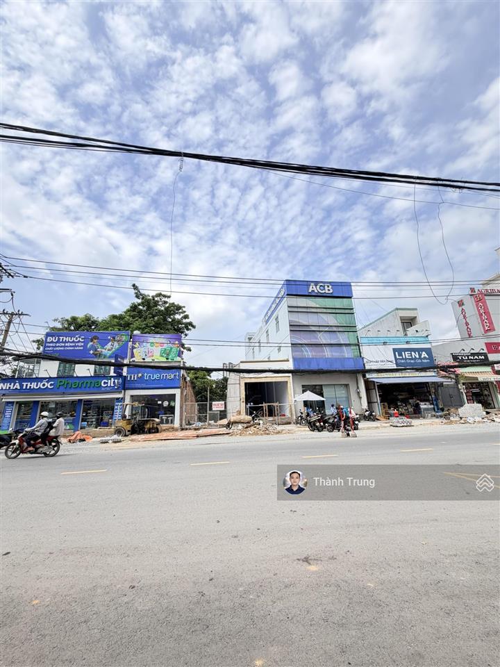 Bán nhà 4 tầng đường nguyễn thị định 8 phòng ngủ. giá rẻ chỉ 8,9 tỷ còn tl. gần tthc tp hcm.