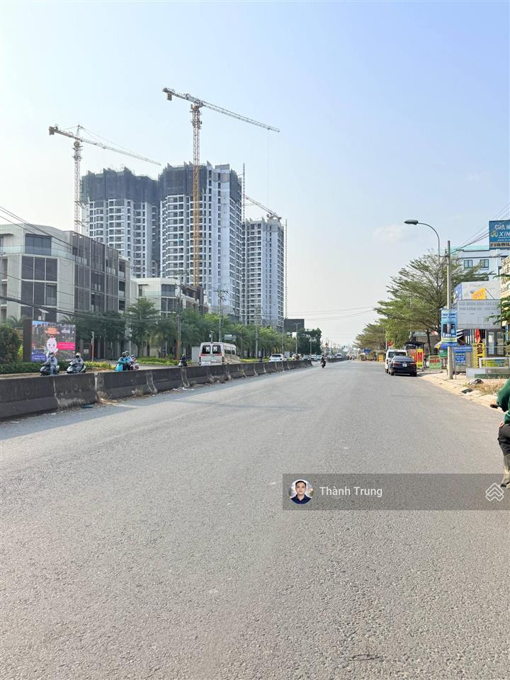 Bán gấp 1 nền đất mặt tiền kinh doanh đường đỗ xuân hợp, đối diện the global city. vị trí cực đẹp