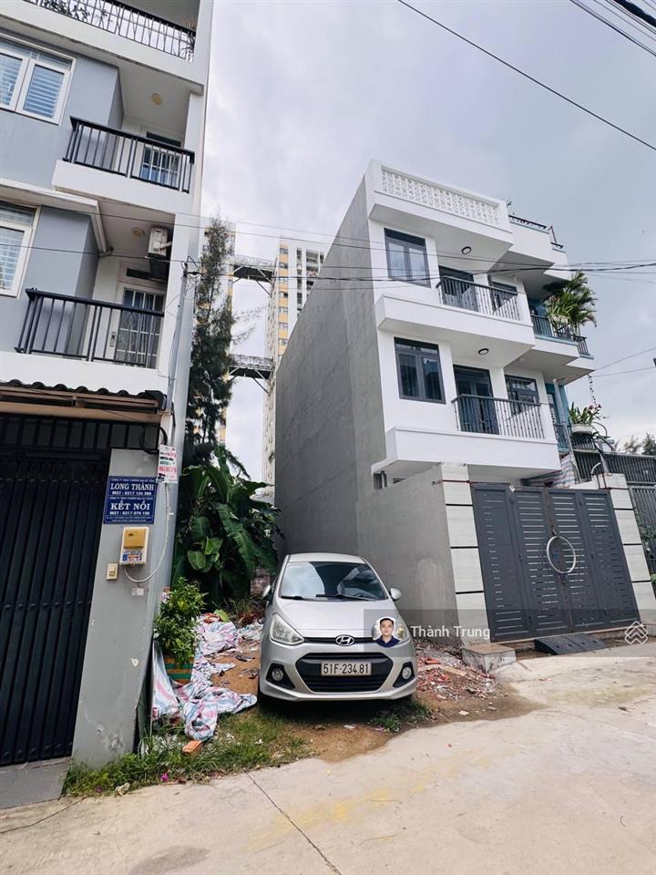 Bán lô đất tại đường liên phường. 2 mặt đường ô tô trong kdc, cách the global city 1km chỉ 6,18 tỷ