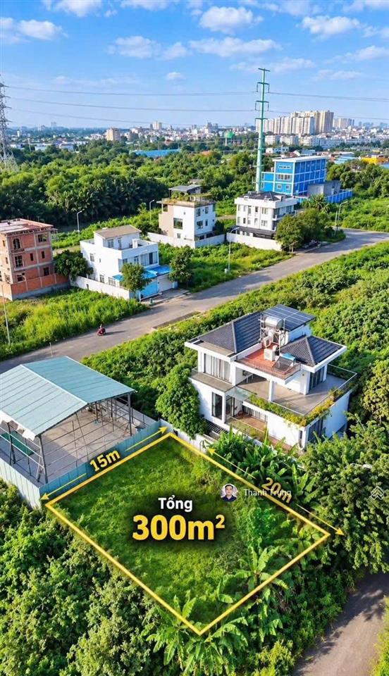Gấp bán giảm giá về 60tr/m2 còn tl. bán nền biệt thự c1.09. 300m2 vị trí đẹp gần the global city