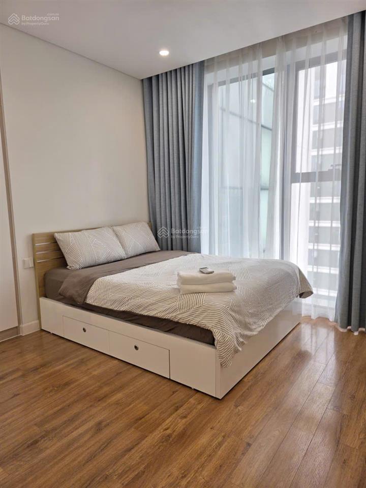 Chính chủ cần bán căn hộ tại vp4 linh đàm 92 m2 2 p ngủ.  0335 363 ***