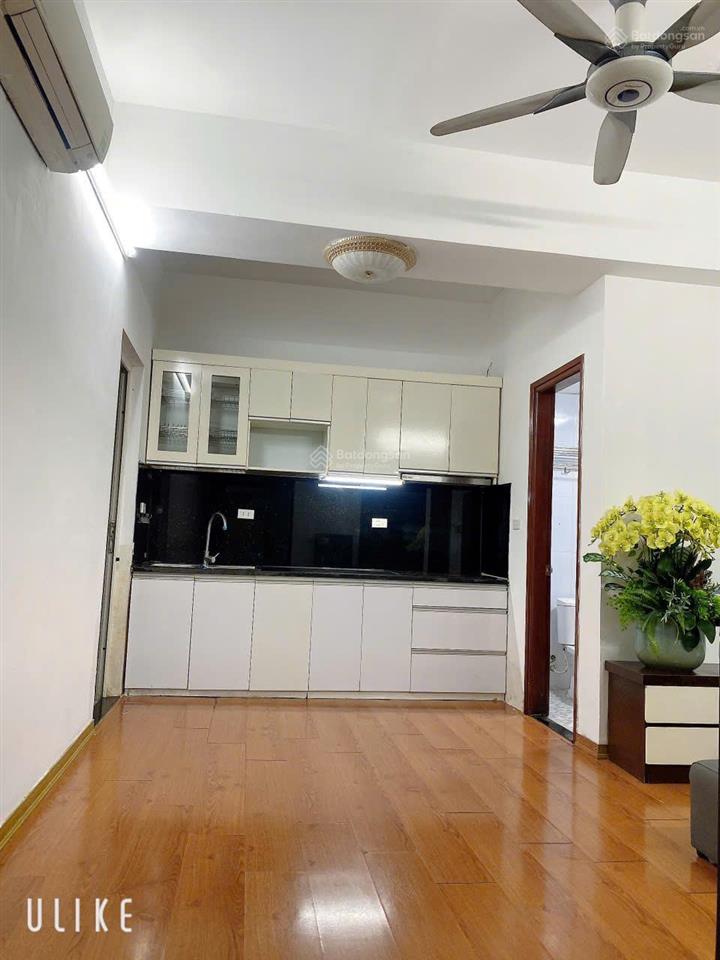 Bán căn hộ 46m2 đã sửa 2 ngủ tại tòa hh2 linh đàm