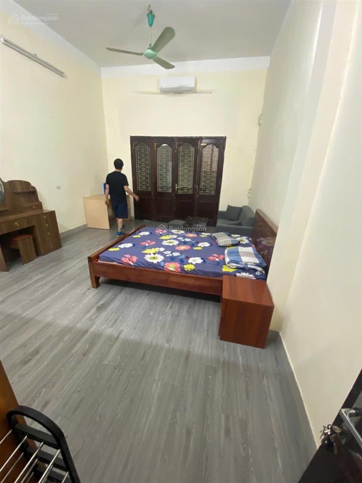 Chính chủ cho thuê nhà 4,5t x 45m2 tại số 5 ngõ 111 p. nghĩa dũng, p. phúc xá, ba đình