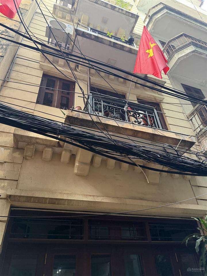 Cho thuê tầng 1 nhà mặt phố ô chợ dừa kéo dài (vành đai 1 mới mở) 40m2 mặt tiền 5m, vỉa hè 5m