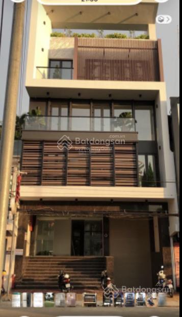 Cho thuê nhà nguyên căn 9x20m vị trí đắc địa nguyễn huệ