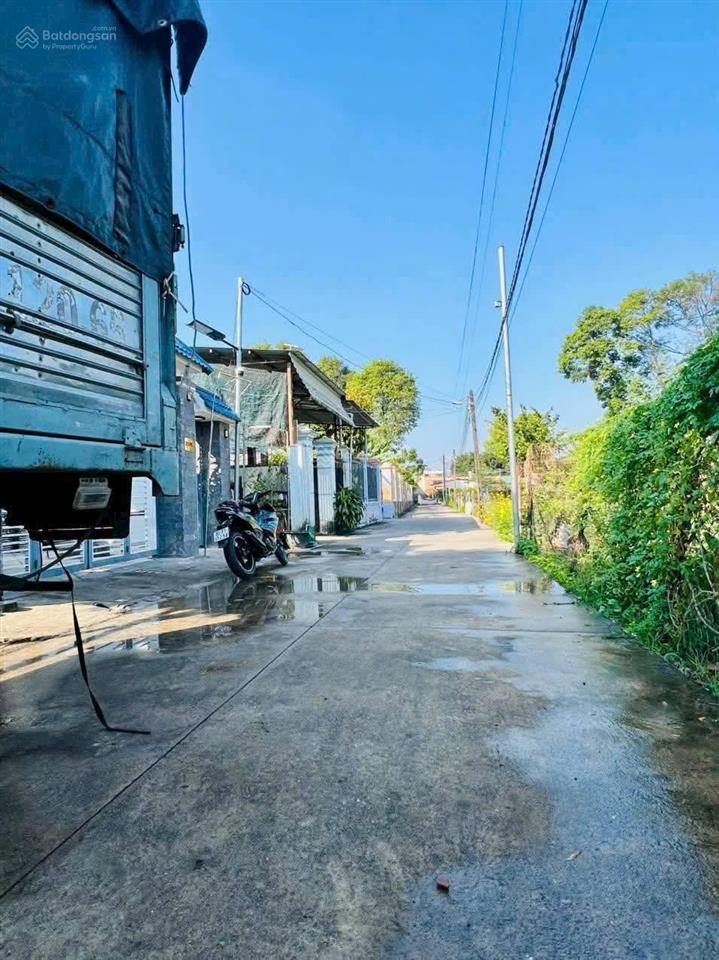 Cách vành đai 3 1,5km, hẻm5m, đấtvuôngvức, kín dân, thoáng,mát, 1,86tỷ