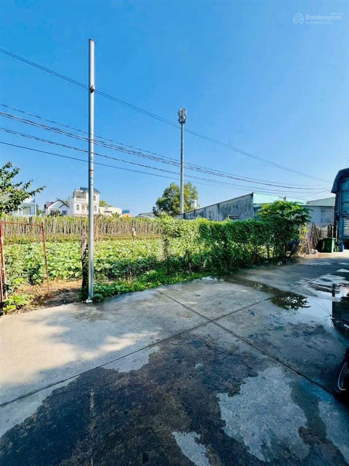 Cách vành đai 3 1,5km, hẻm5m, đấtvuôngvức, kín dân, thoáng,mát, 1,86tỷ
