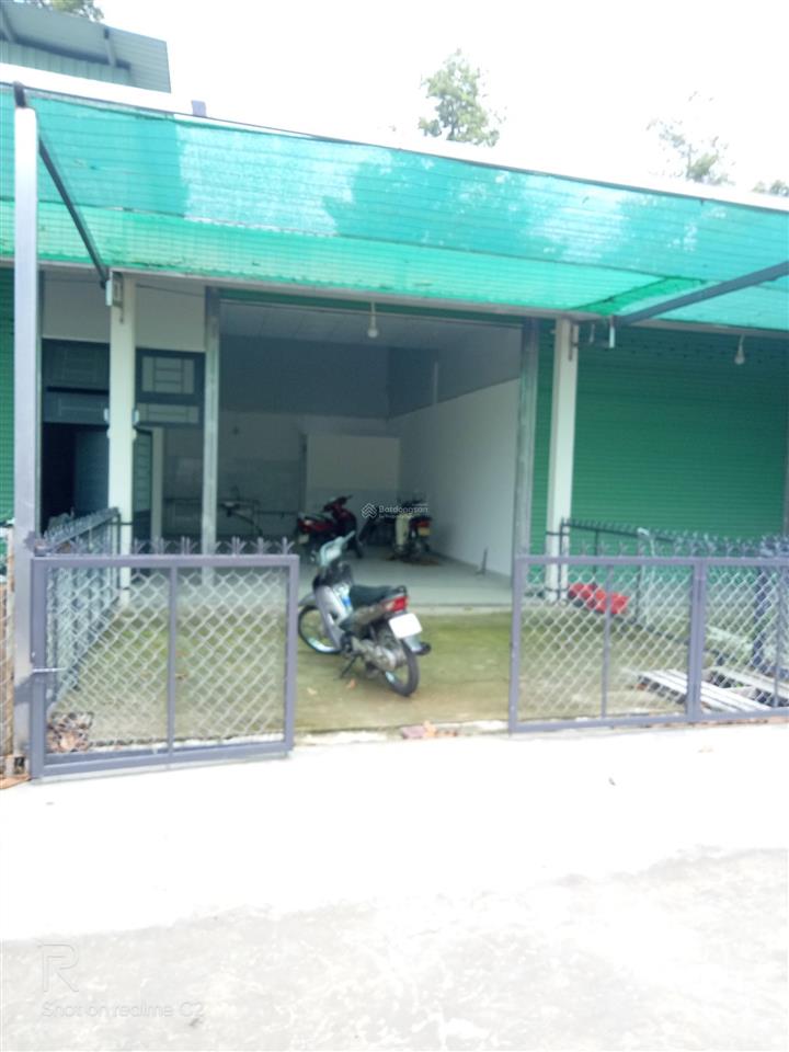Nhà mới, gần chợ phú hòa, hẻm xe hơi, 3,1tr/th