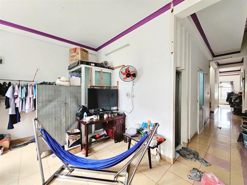 Bán nhà mặt tiền man thiện sổ mới công chứng sang tên ngay