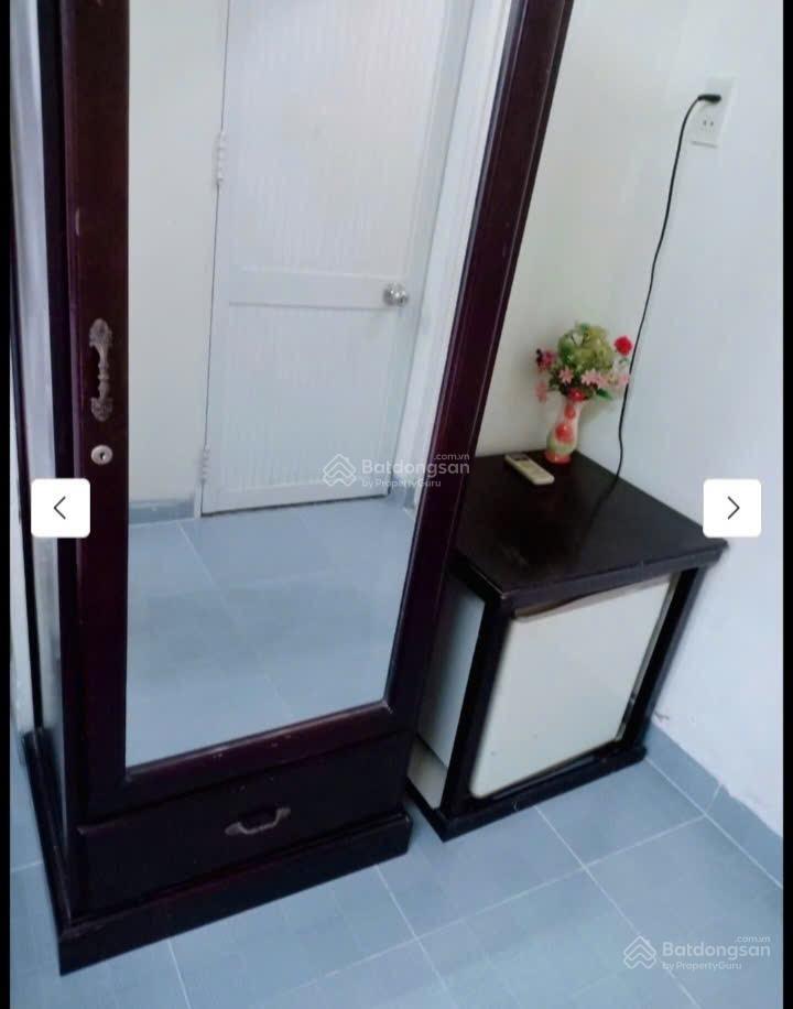 Chính chủ cho thuê phòng đủ nội thất ở trung tâm nha trang, cổng mở khóa vân tay giá 2,5tr/tháng