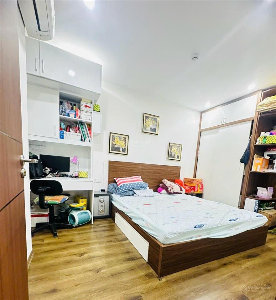 Cam kết rẻ nhất toà, cần bán gấp căn hộ 2n2vs, 70m2. giá 4.1 tỷ toà thăng long capital