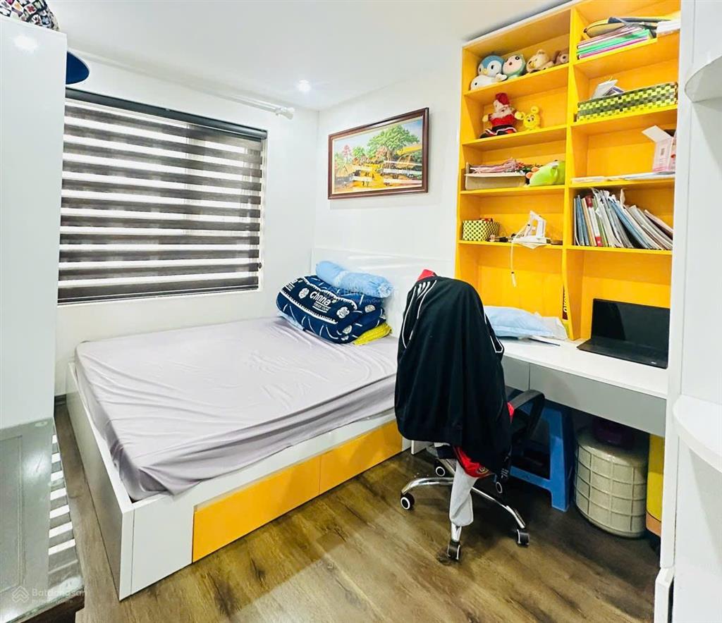 Cam kết rẻ nhất toà, cần bán gấp căn hộ 2n2vs, 70m2. giá 4.1 tỷ toà thăng long capital
