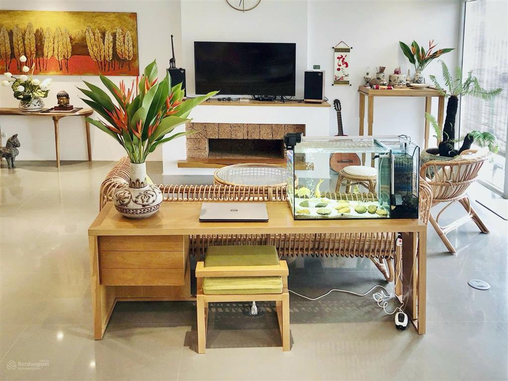 Chỉ 5.x tỷ có ngay căn 89m tòa gemek2 nội thất cực đẹp do kỹ trúc sư tự thiết kế.