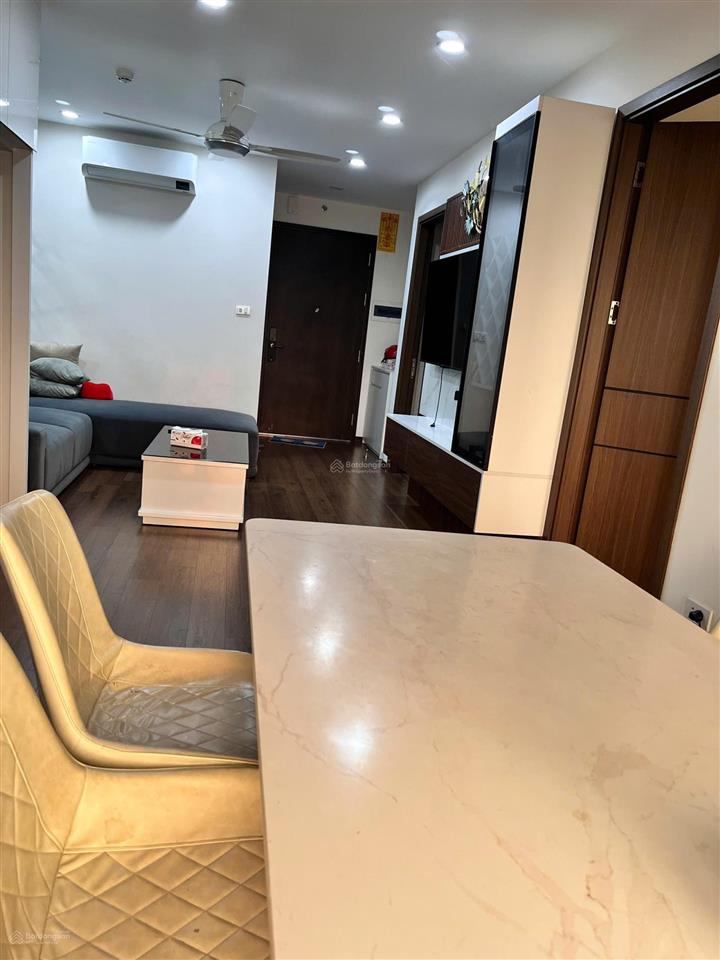 Chính chủ cần bán cắt lỗ cực sâu cho căn 2pn2vs tòa thăng long capital full đồ đẹp, sẵn slot oto