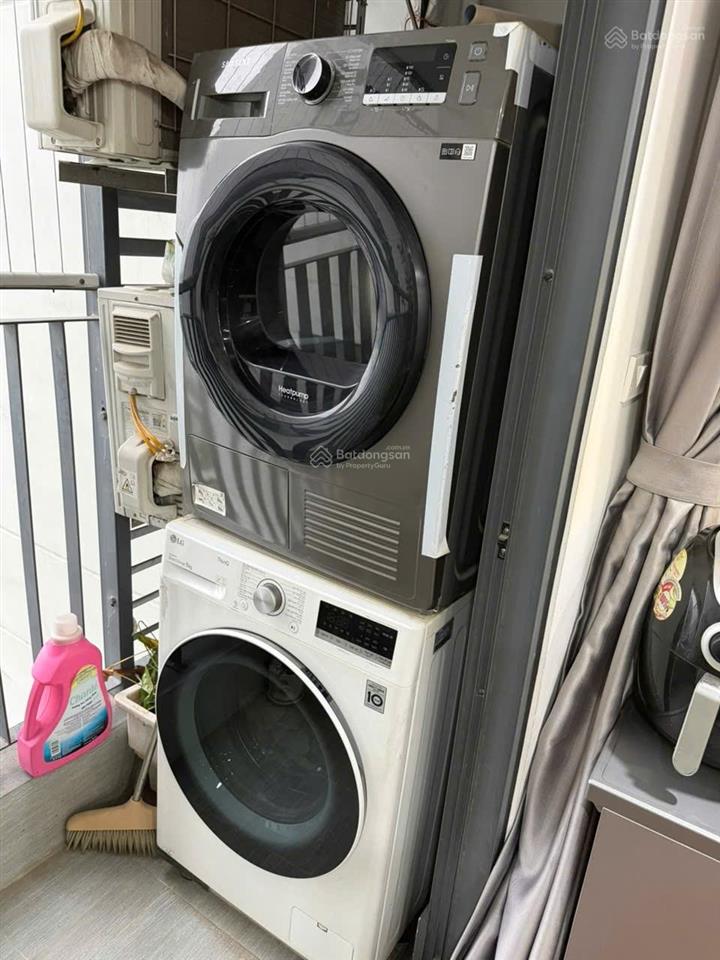 Chủ nhà cần tiền giảm giá 300 triệu cho căn 2pn2vs, 70m2, tòa thăng long capital có slot để oto