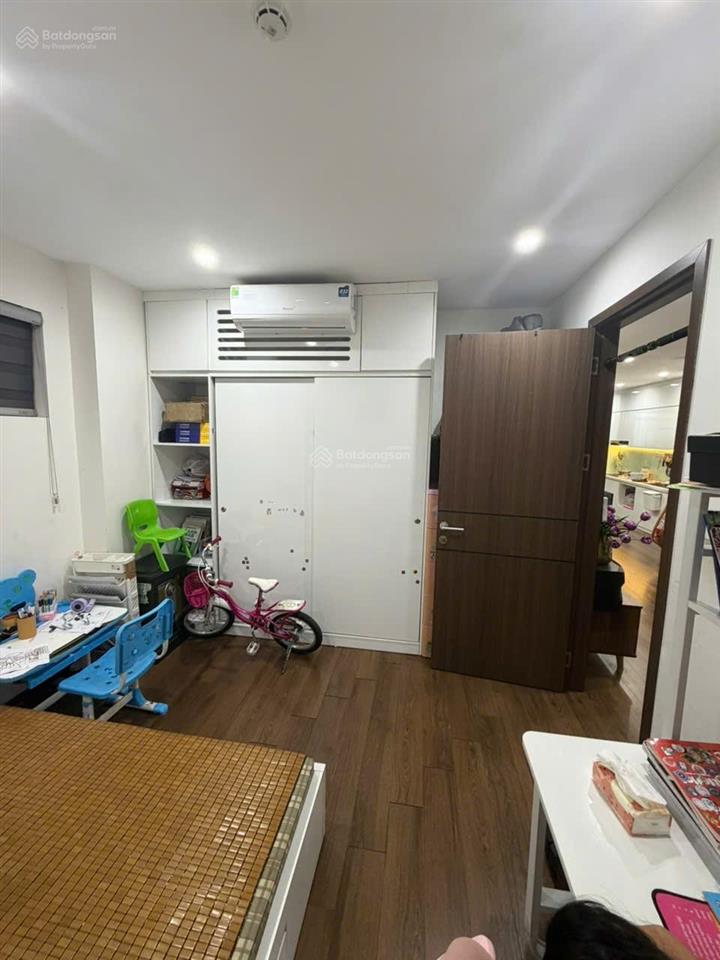 Chủ nhà cần tiền giảm giá 300 triệu cho căn 2pn2vs, 70m2, tòa thăng long capital có slot để oto