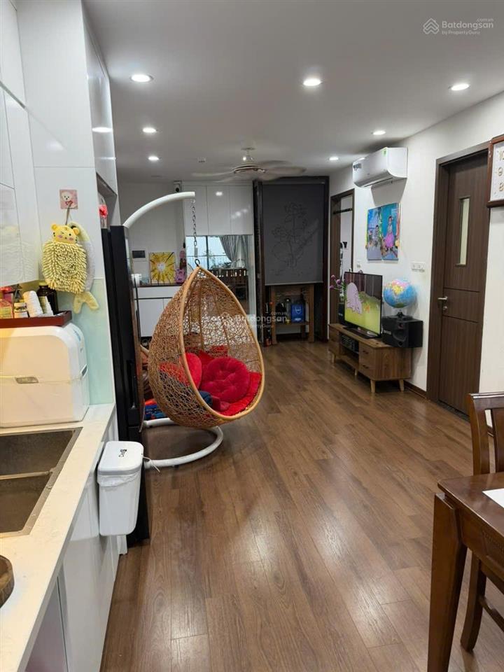 Chủ nhà cần tiền giảm giá 300 triệu cho căn 2pn2vs, 70m2, tòa thăng long capital có slot để oto