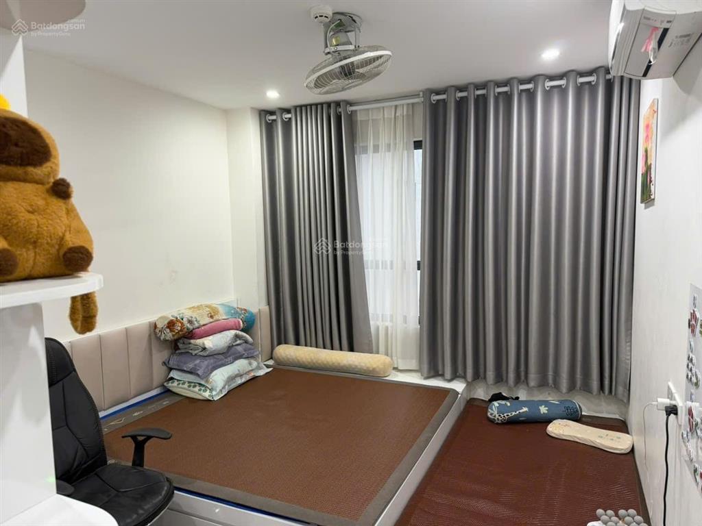Chủ nhà cần tiền giảm giá 300 triệu cho căn 2pn2vs, 70m2, tòa thăng long capital có slot để oto