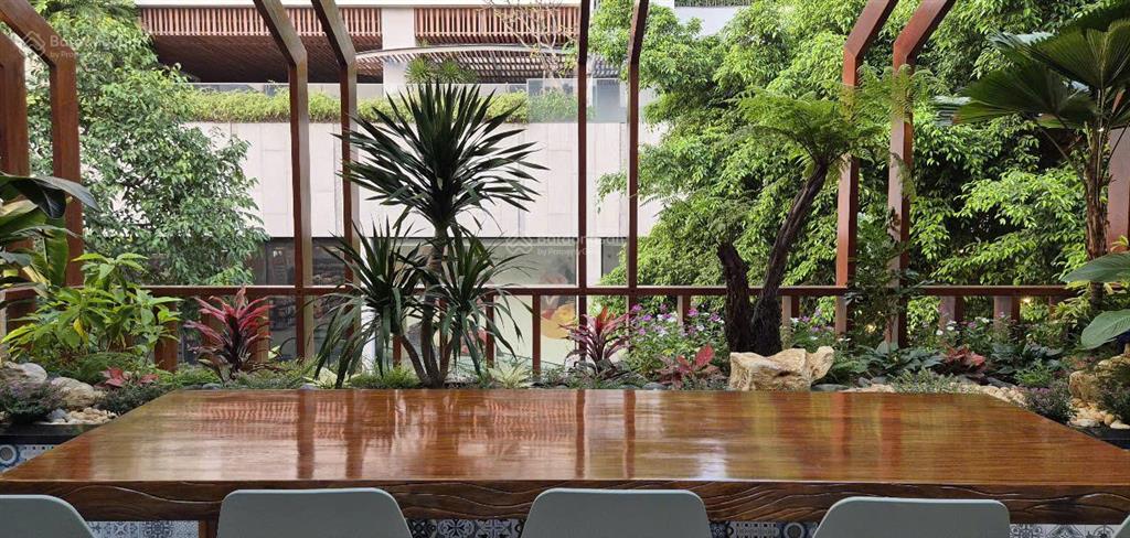 Bán biệt thự mới 100% mỹ phước  phú mỹ hưngquận 7 có hầm + thang máy