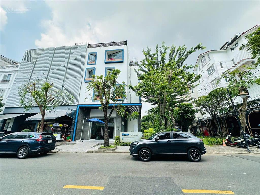 Bán nhà phố hưng gia  hưng phước  phú mỹ hưng giá tốt có thang máy