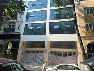 Cho thuê tòa nhà văn phòng mới 100% tại khu phú mỹ hưng khu hưng gia có thang máy, pccc