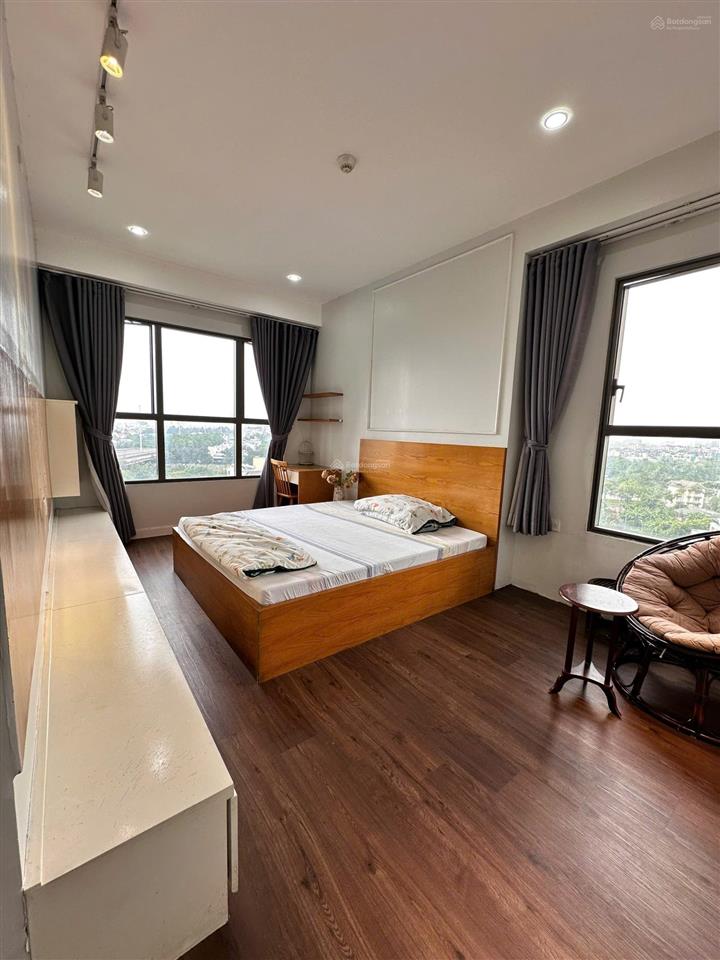 Bán 3pn góc 105m2 giá chỉ 10,2 tỷ view sông the sun avenue mai chí thọ